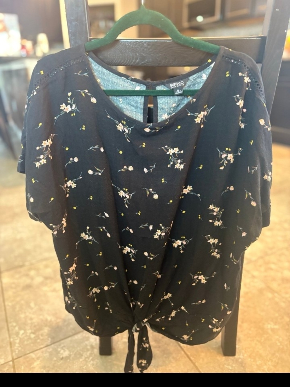 Buffalo David Bitton Black Floral Tie-Front Top Womens XXL